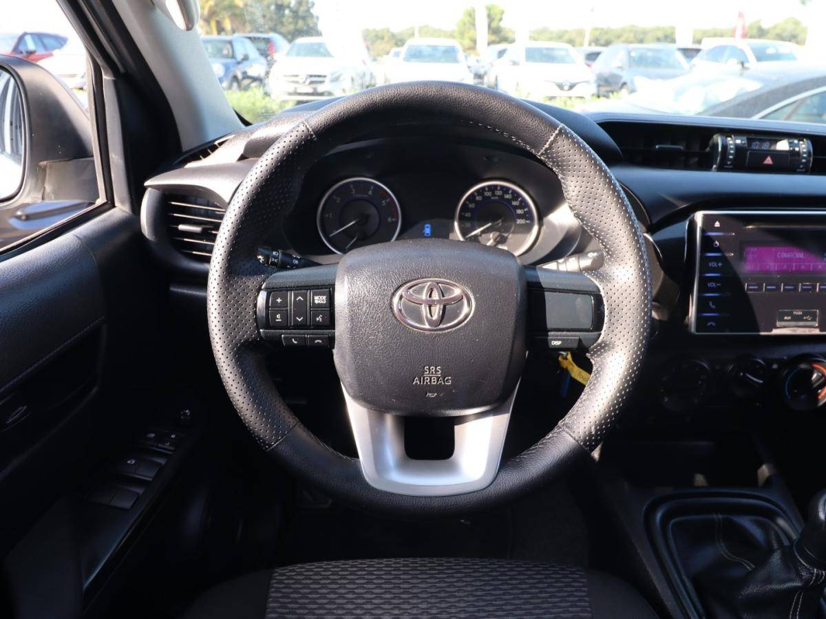 toyota-hilux-2018-diesel-2393cc