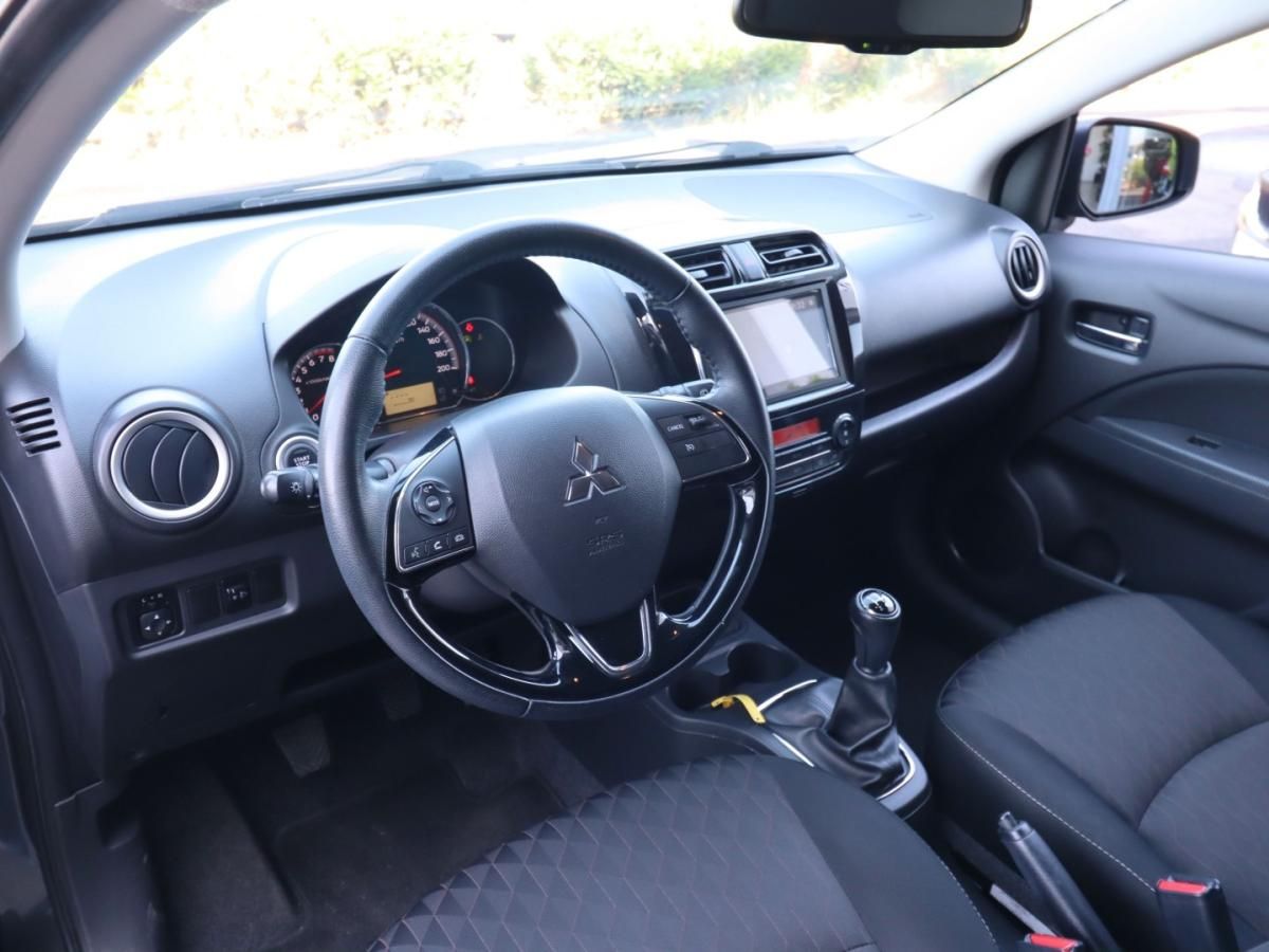 mitsubishi-space-star-2023-gasolina-1200cc