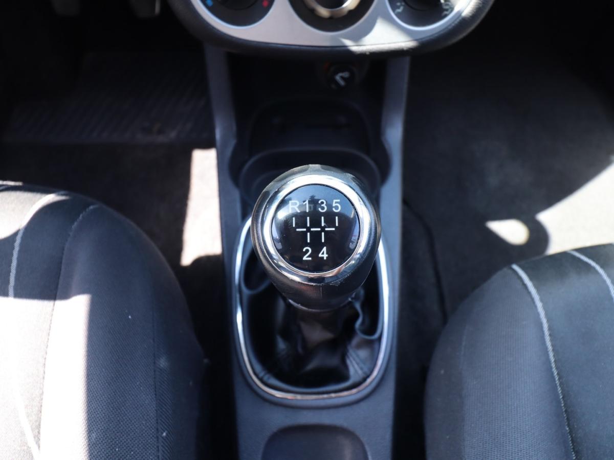 opel-corsa-2011-diesel-1248cc