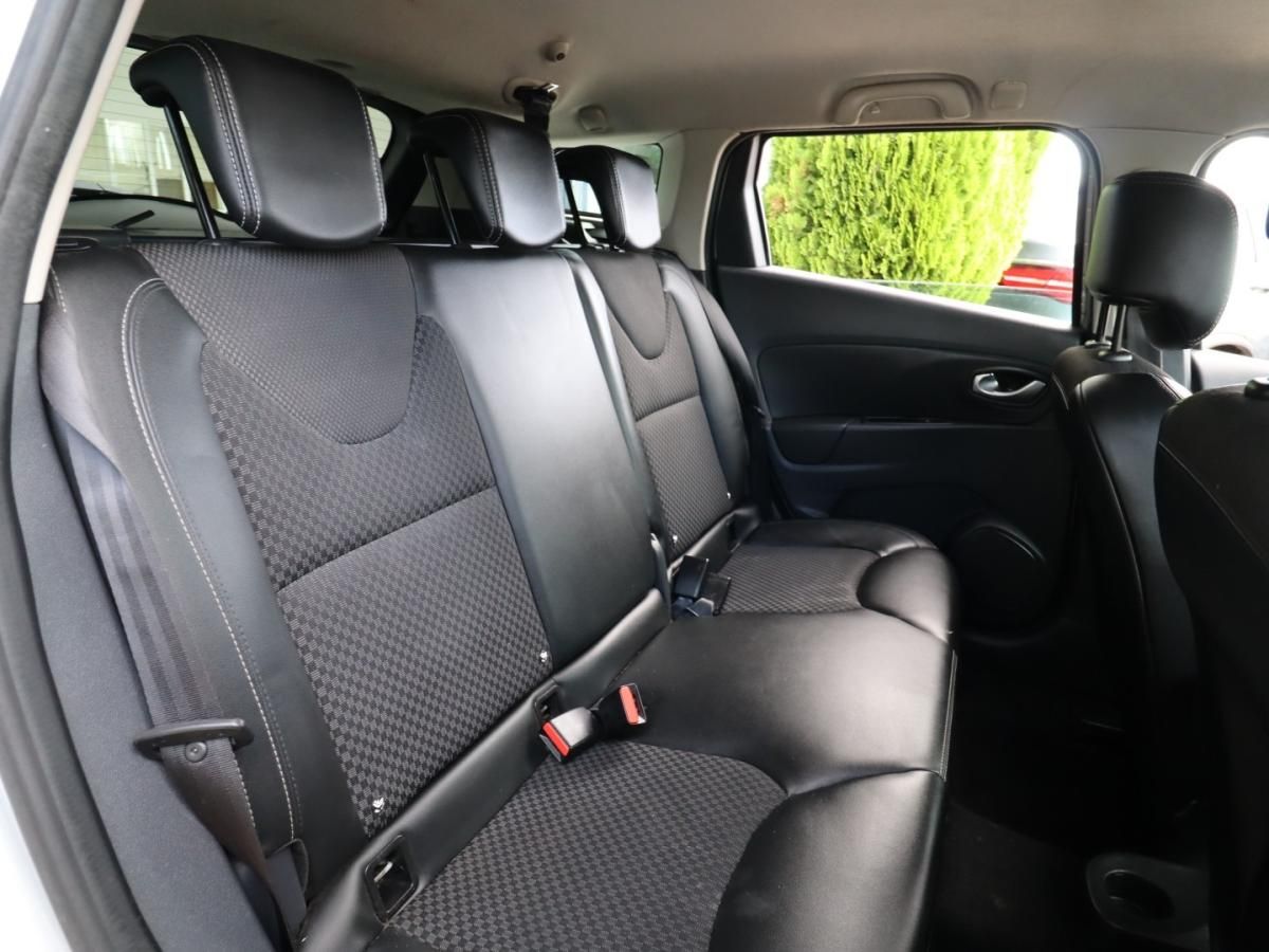 renault-clio-sport-tourer-2017-diesel-1461cc