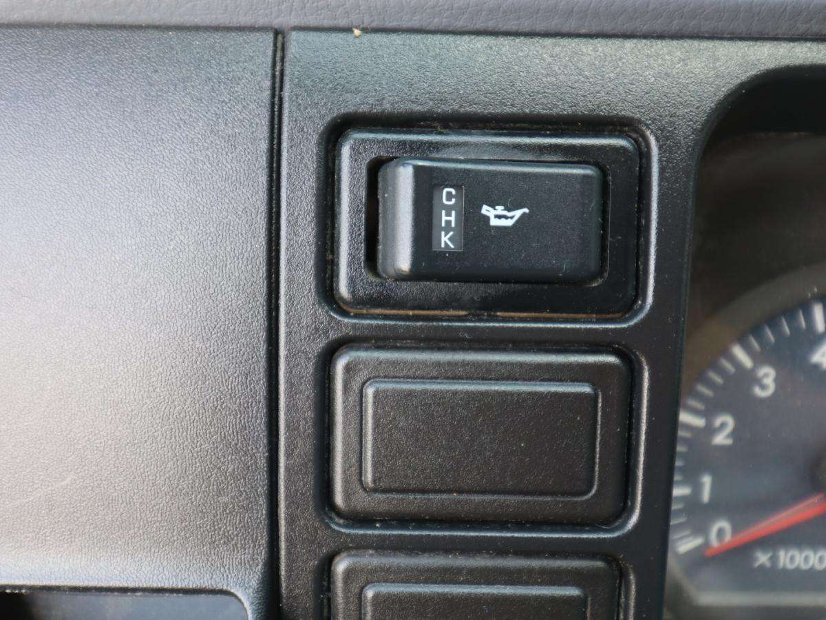 mitsubishi-canter-2010-diesel-2998cc