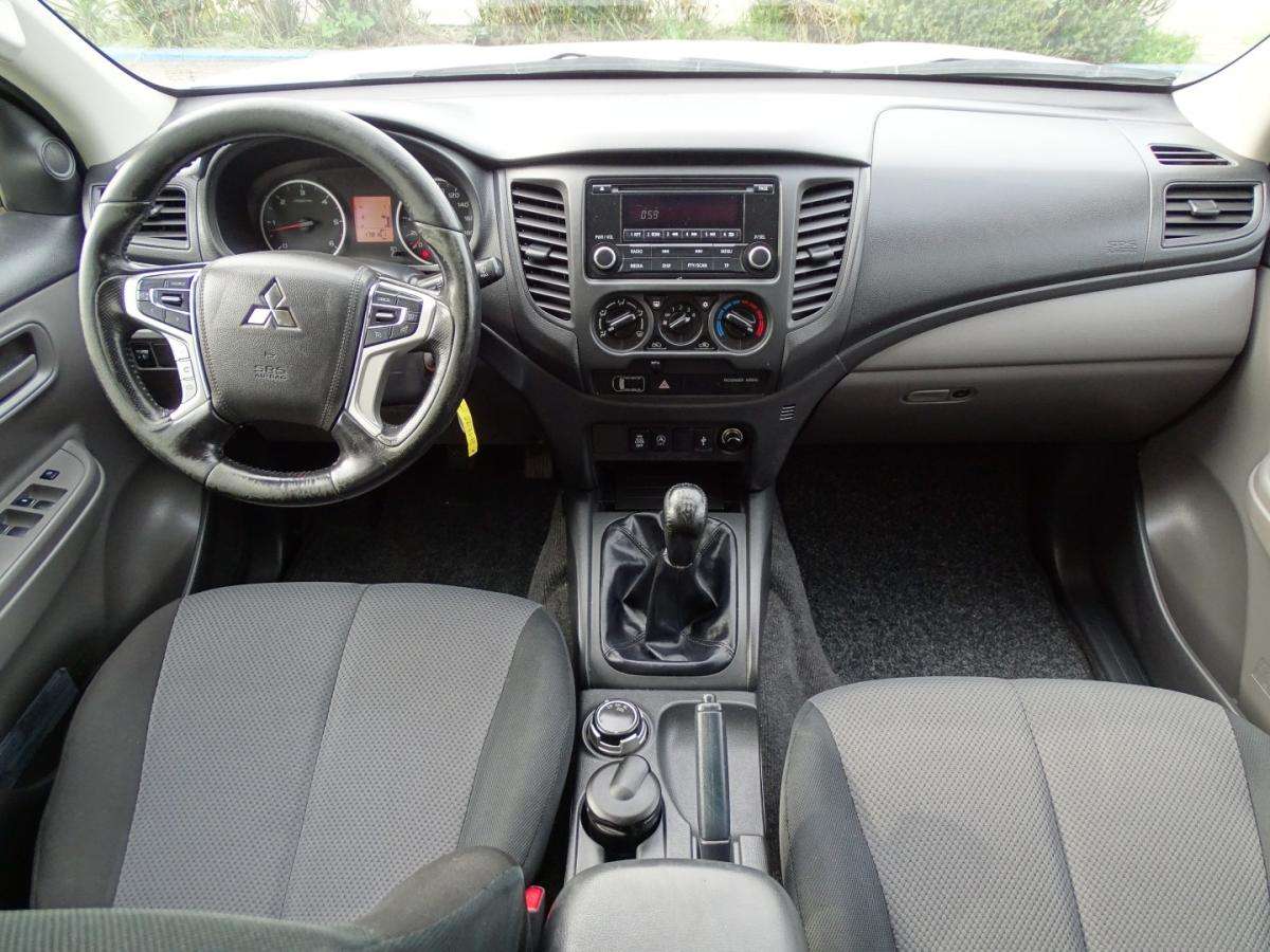 mitsubishi-l200-2017-diesel-2442cc