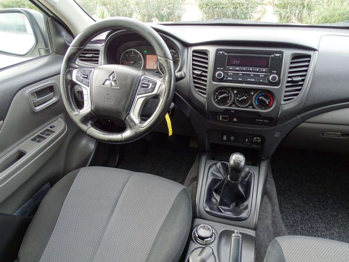 mitsubishi-l200-2017-diesel-2442cc