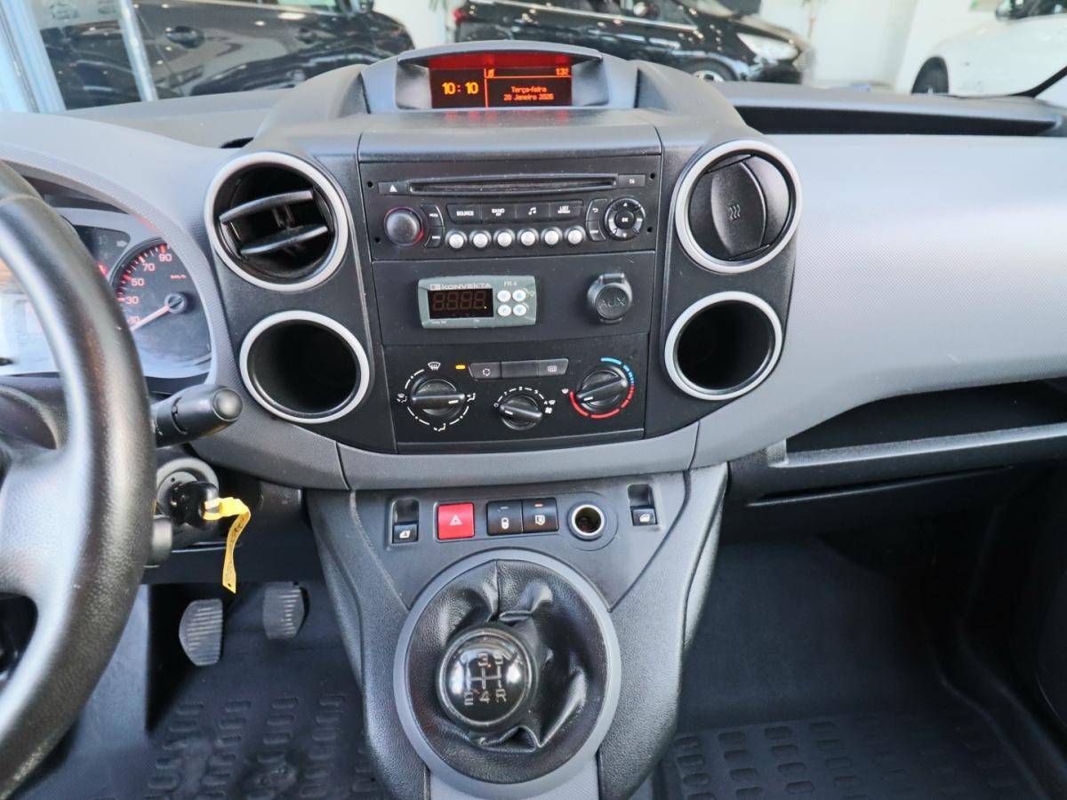 peugeot-partner-2015-diesel-1560cc