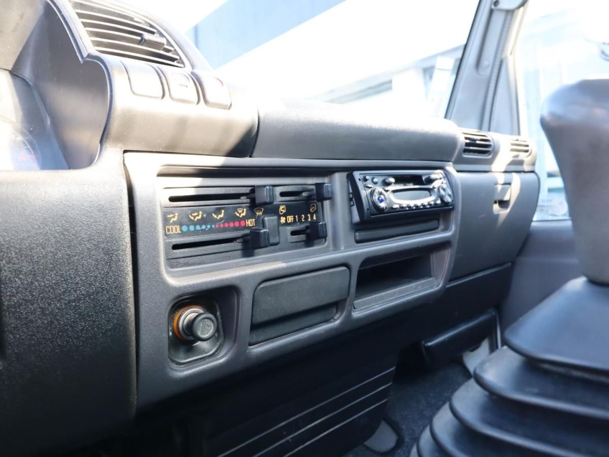 isuzu-n-series-2001-diesel-2771cc