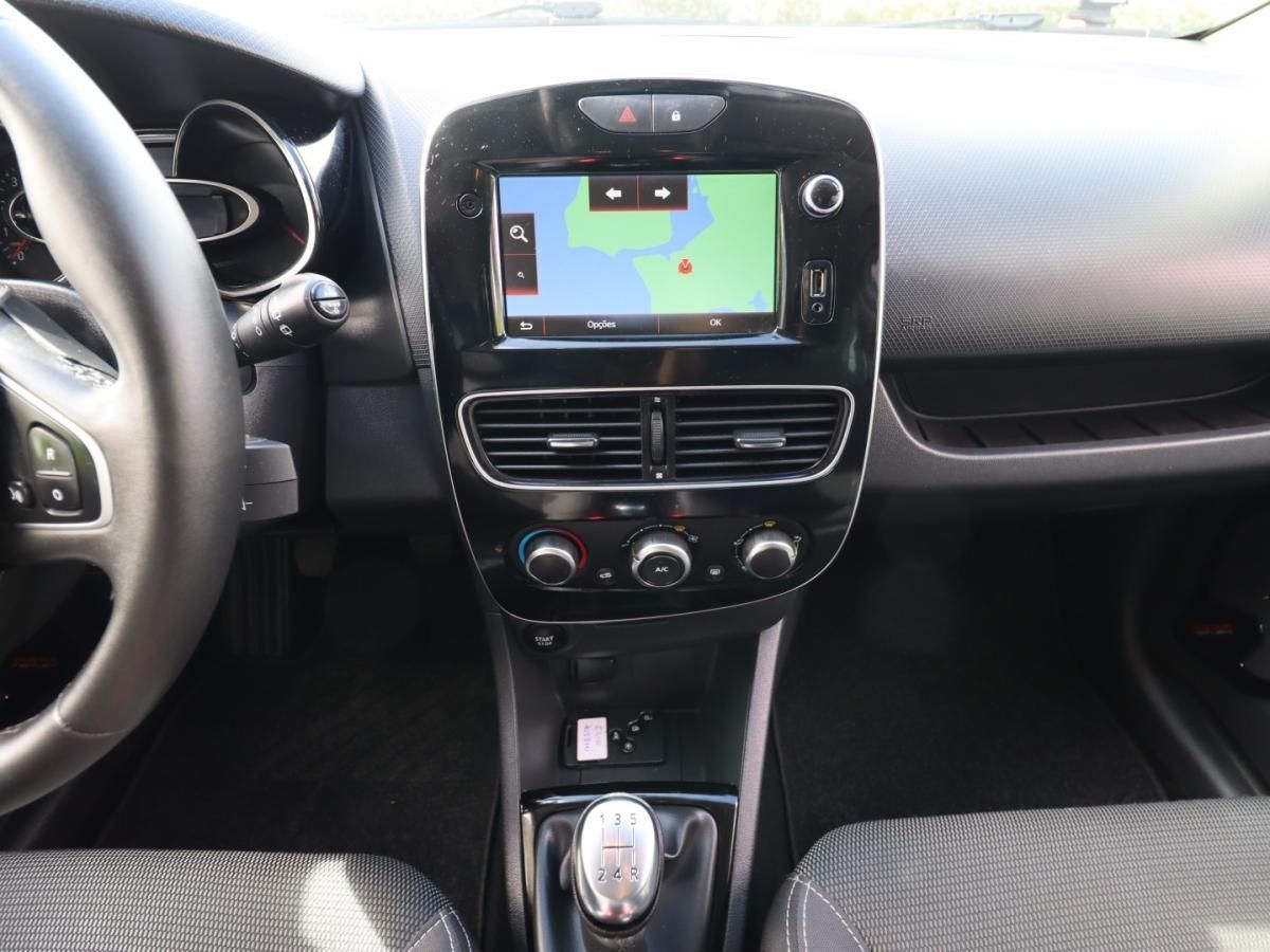 renault-clio-sport-tourer-2019-diesel-1461cc