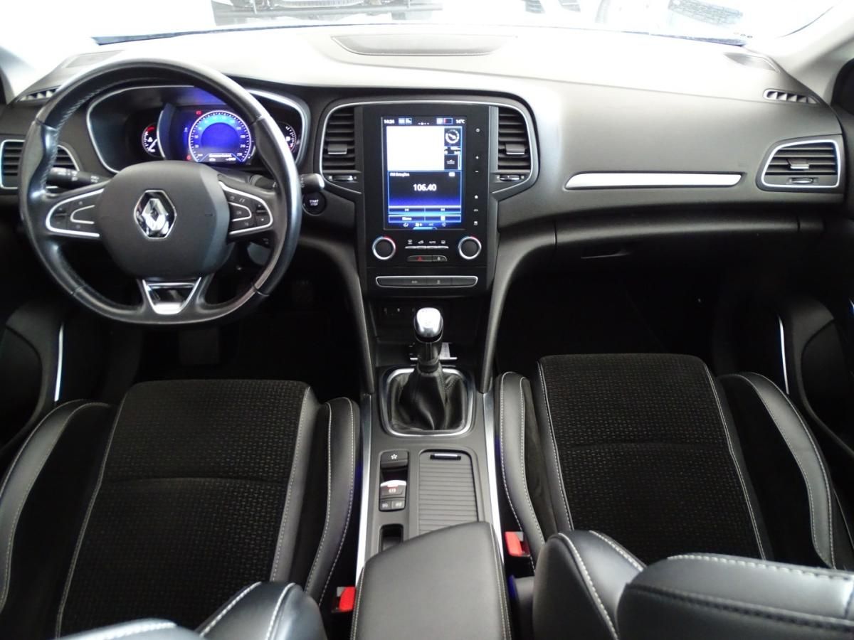 renault-megane-sport-tourer-2018-diesel-1598cc