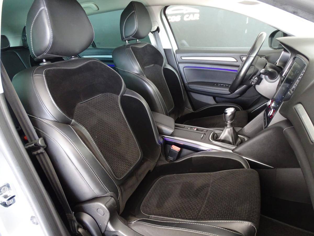 renault-megane-sport-tourer-2018-diesel-1598cc