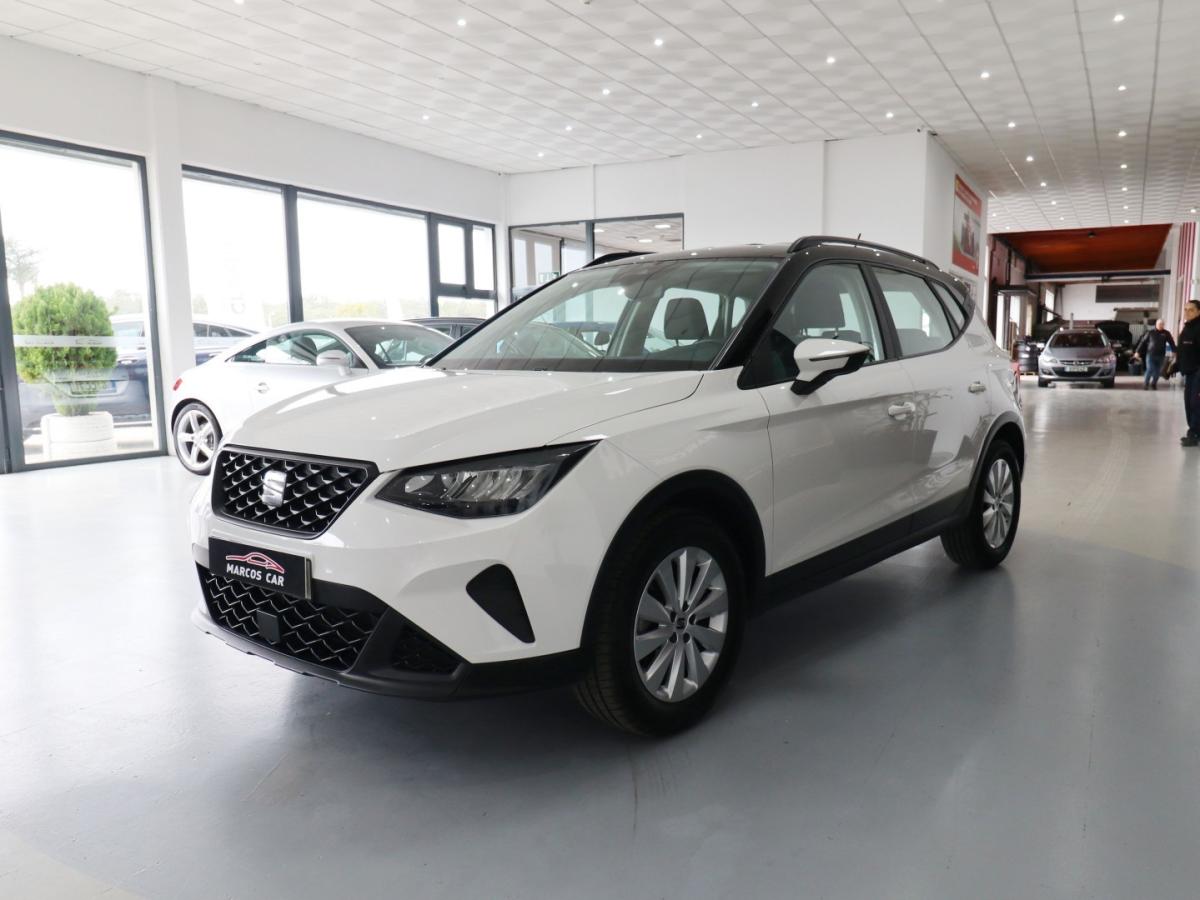 seat-arona-2023-gasolina-999cc