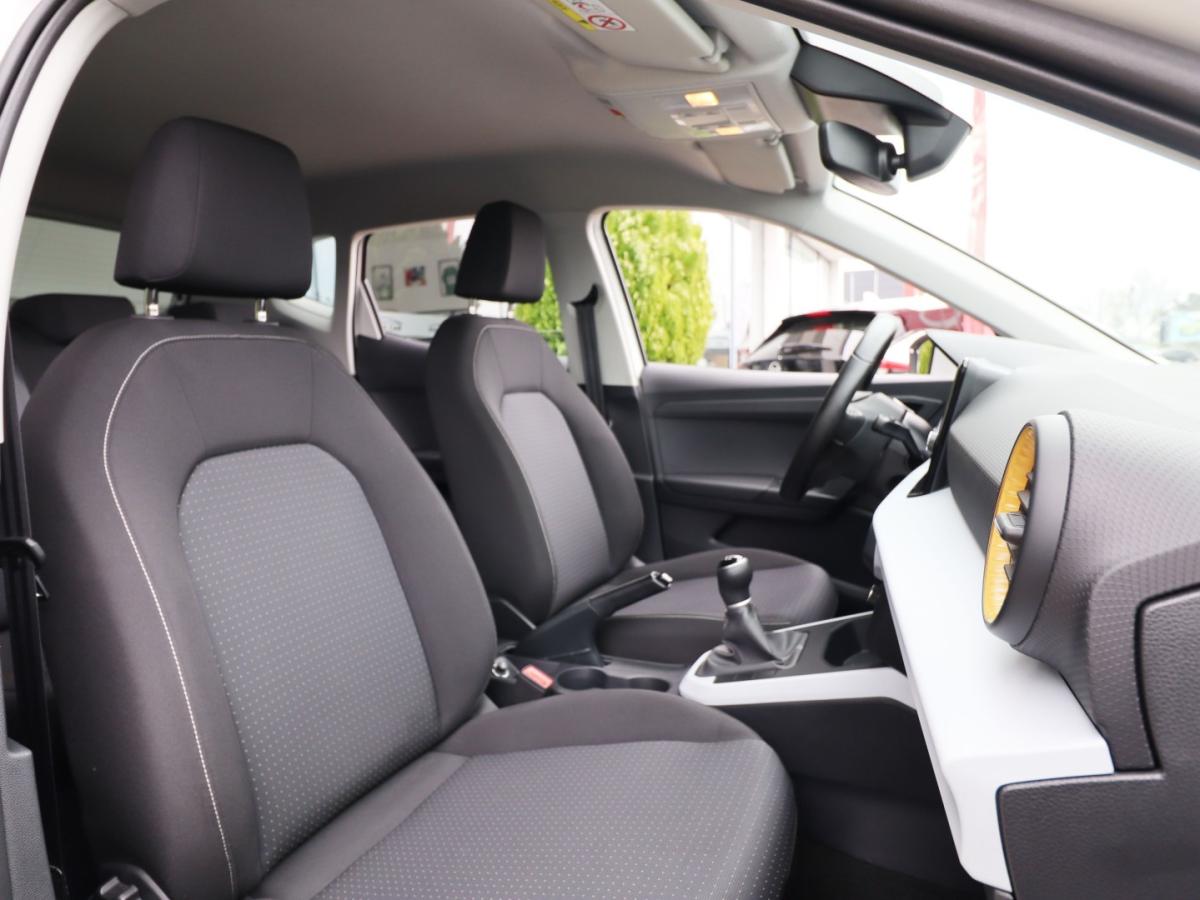 seat-arona-2023-gasolina-999cc