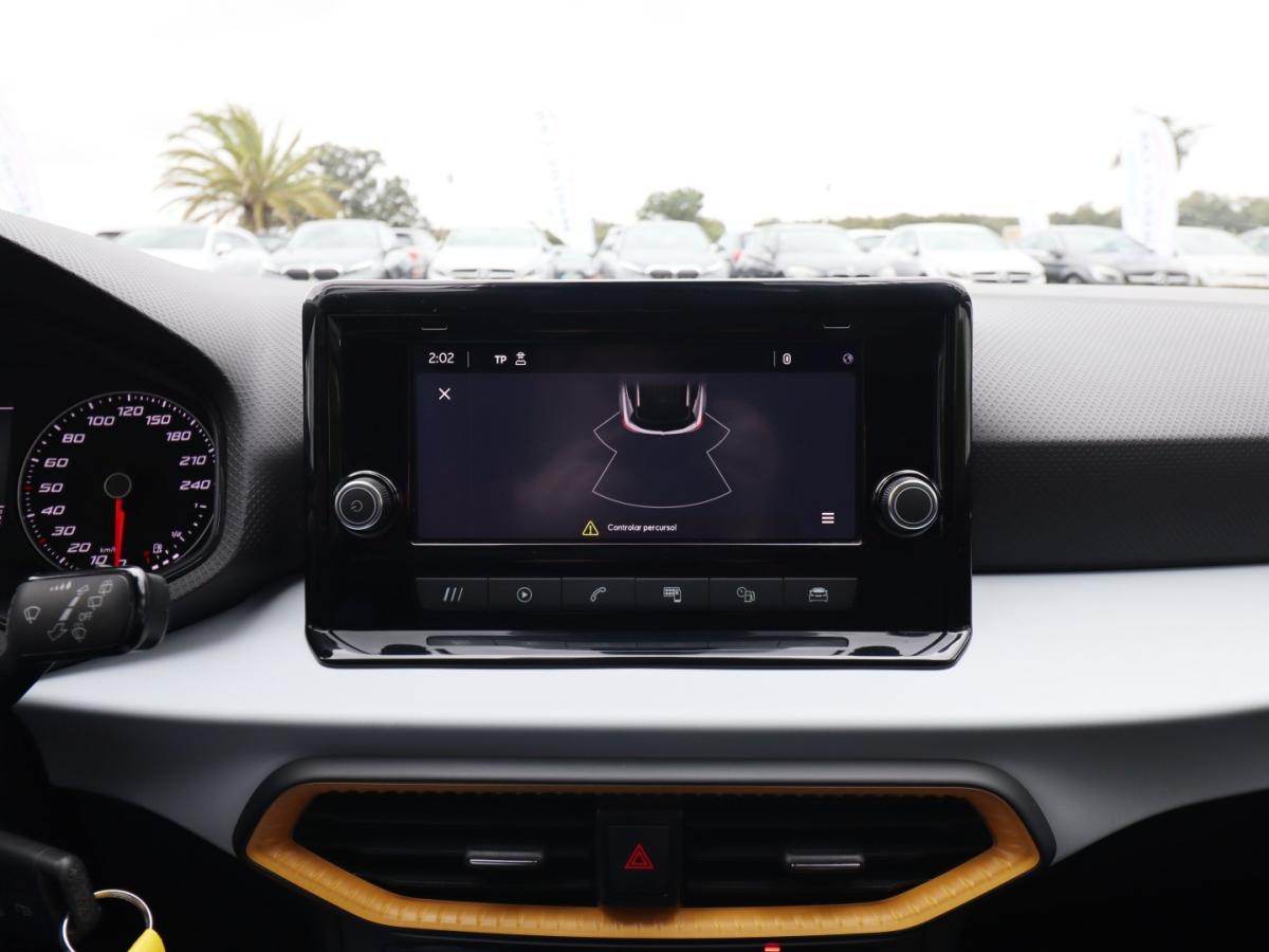 seat-arona-2023-gasolina-999cc