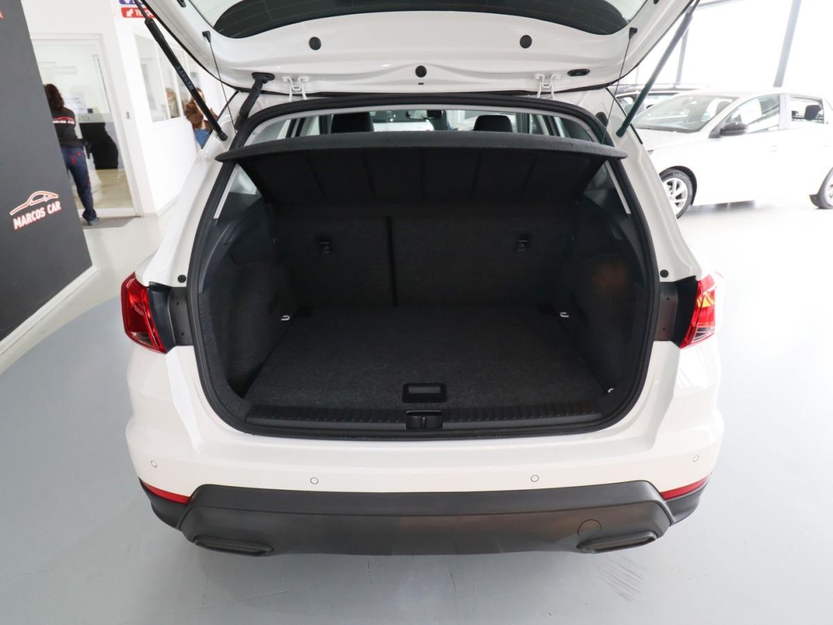 seat-arona-2023-gasolina-999cc