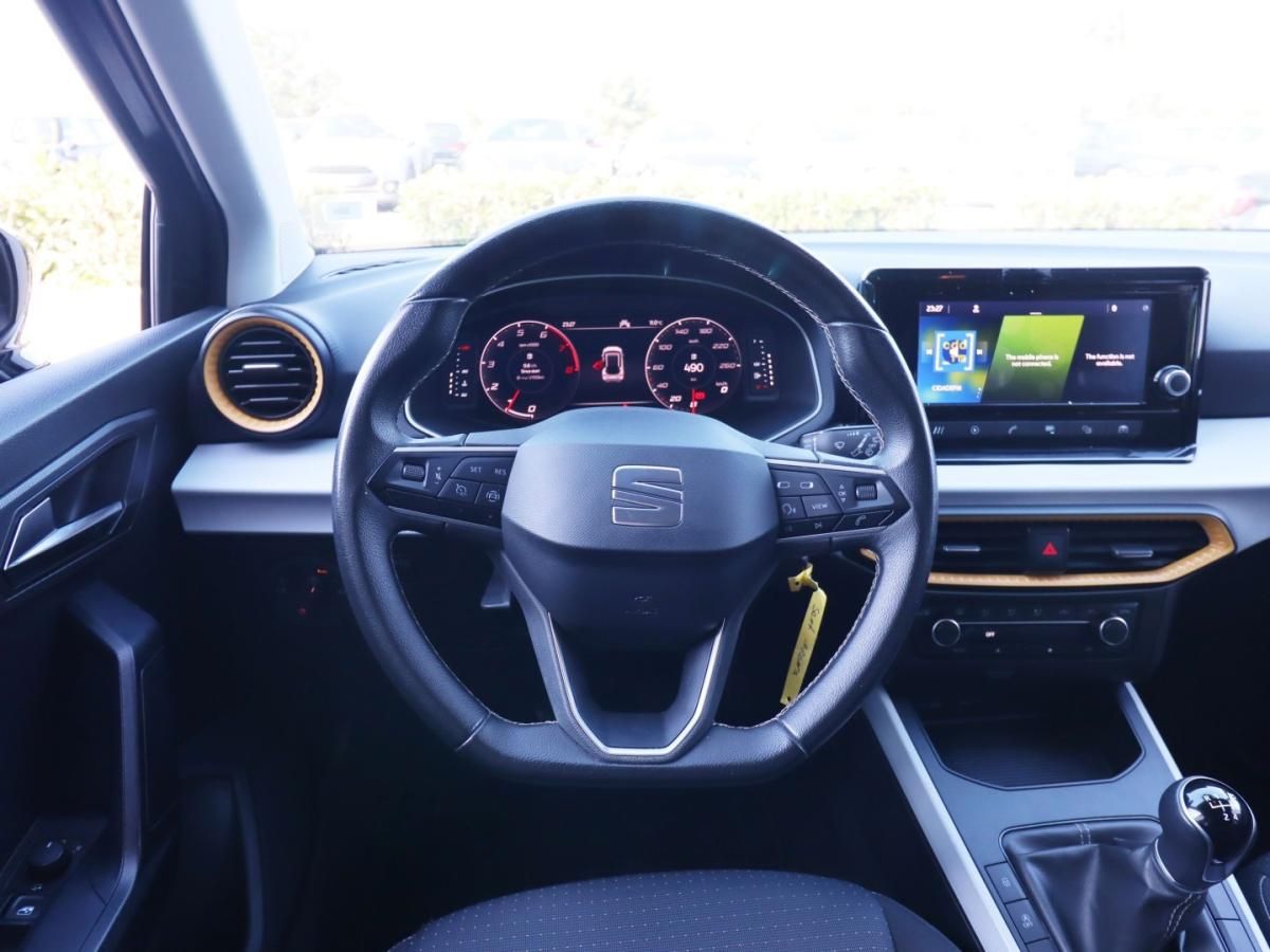 seat-arona-2023-gasolina-999cc