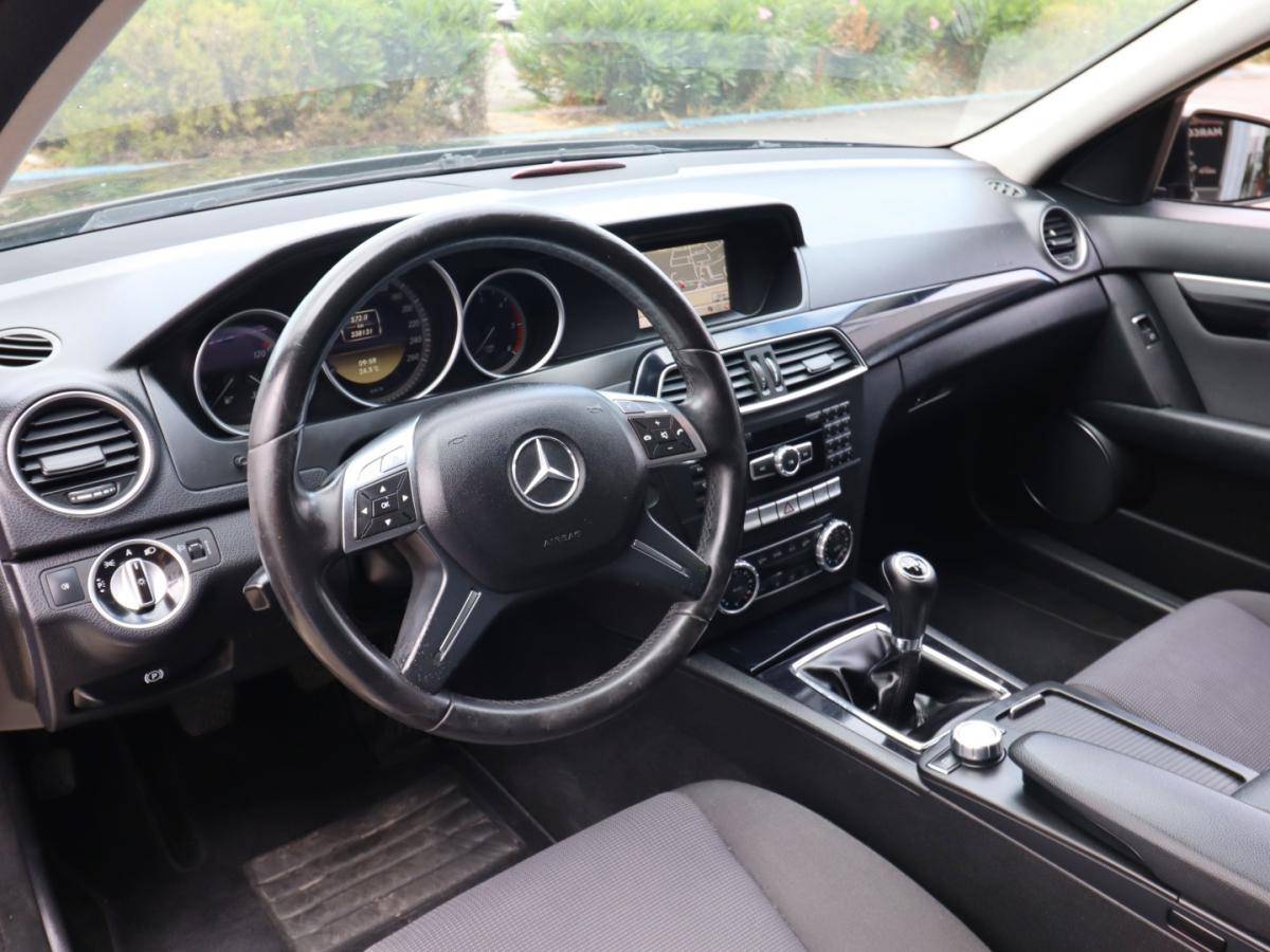 mercedes-benz-classe-c-2011-diesel-2148cc