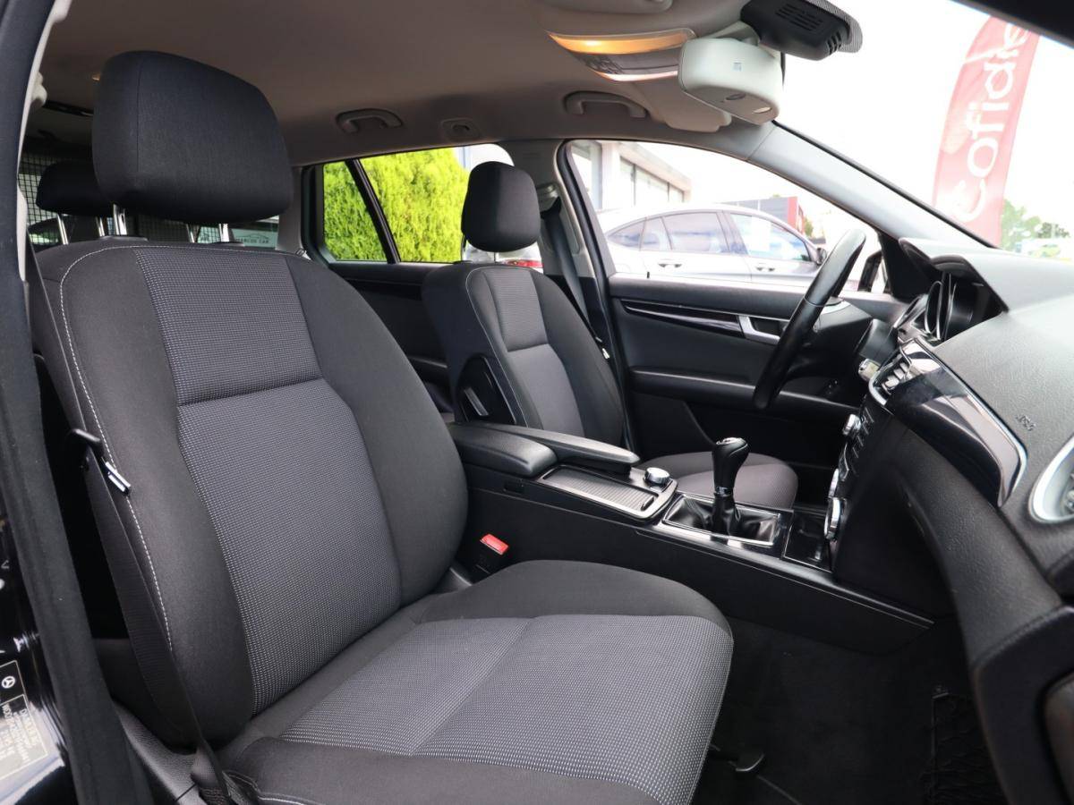 mercedes-benz-classe-c-2011-diesel-2148cc