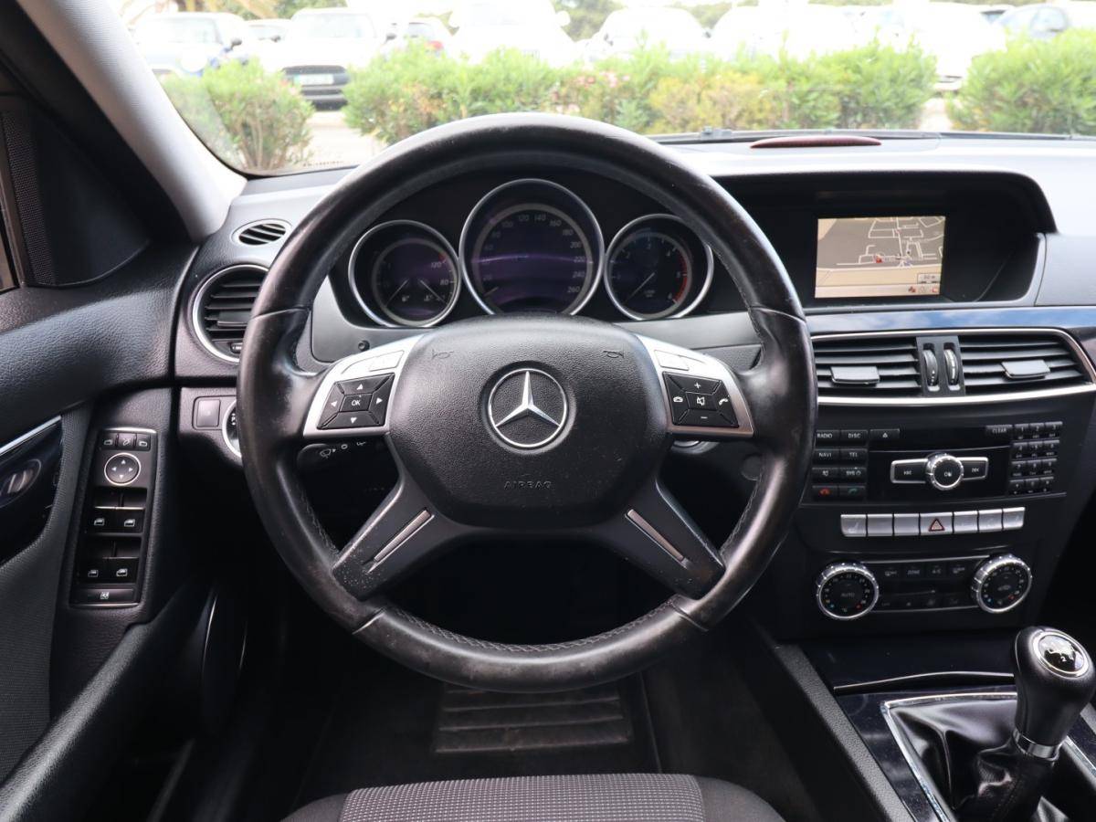 mercedes-benz-classe-c-2011-diesel-2148cc