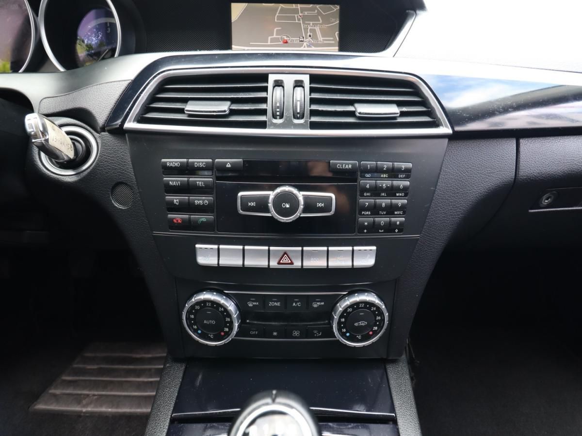 mercedes-benz-classe-c-2011-diesel-2148cc