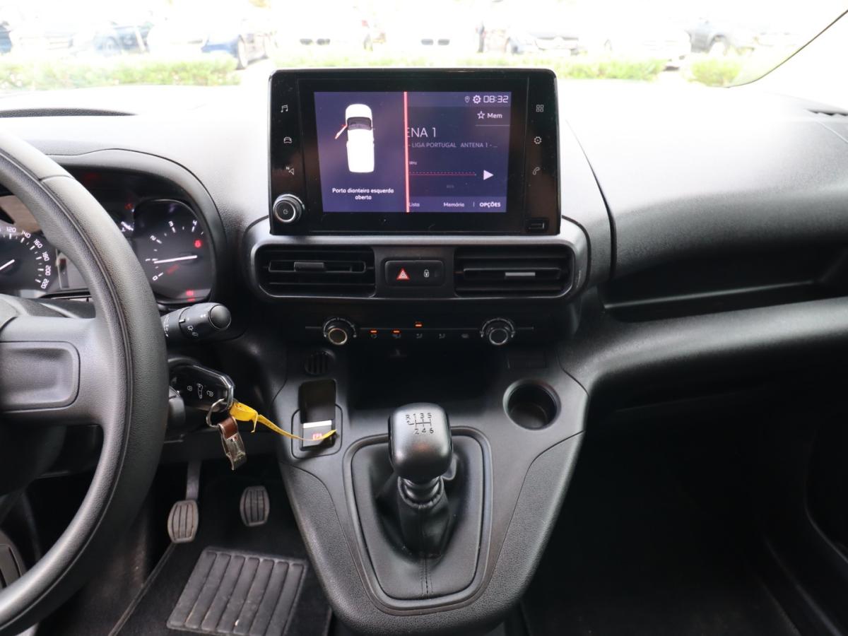 fiat-doblo-2023-diesel-1499cc