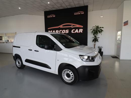 fiat-doblo-2023-diesel-1499cc