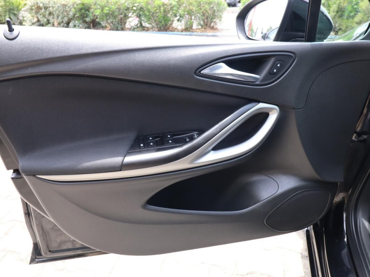 opel-astra-sport-tourer-2021-diesel-1496cc