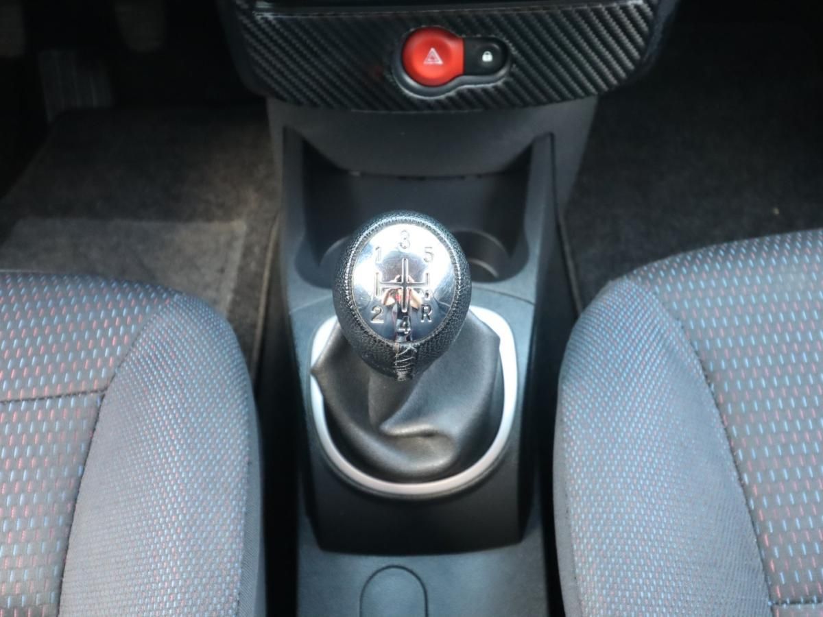 renault-clio-2007-gasolina-1197cc