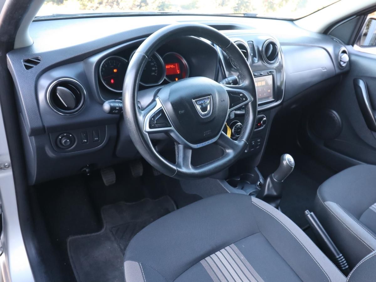 dacia-sandero-2018-gasolina-898cc
