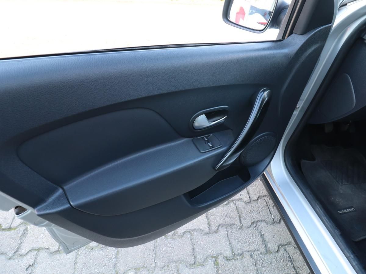 dacia-sandero-2018-gasolina-898cc