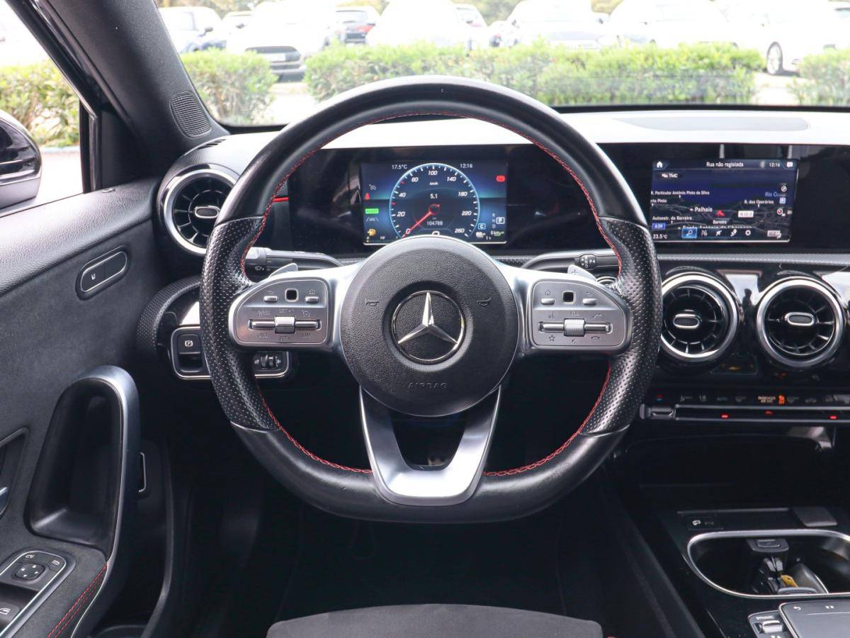 mercedes-benz-classe-a-2022-hibrido-1332cc