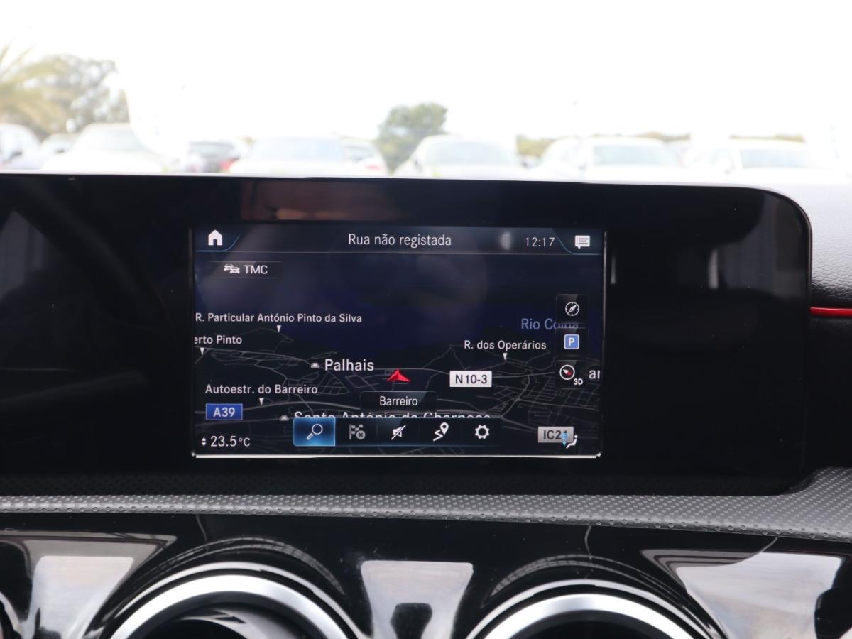 mercedes-benz-classe-a-2022-hibrido-1332cc