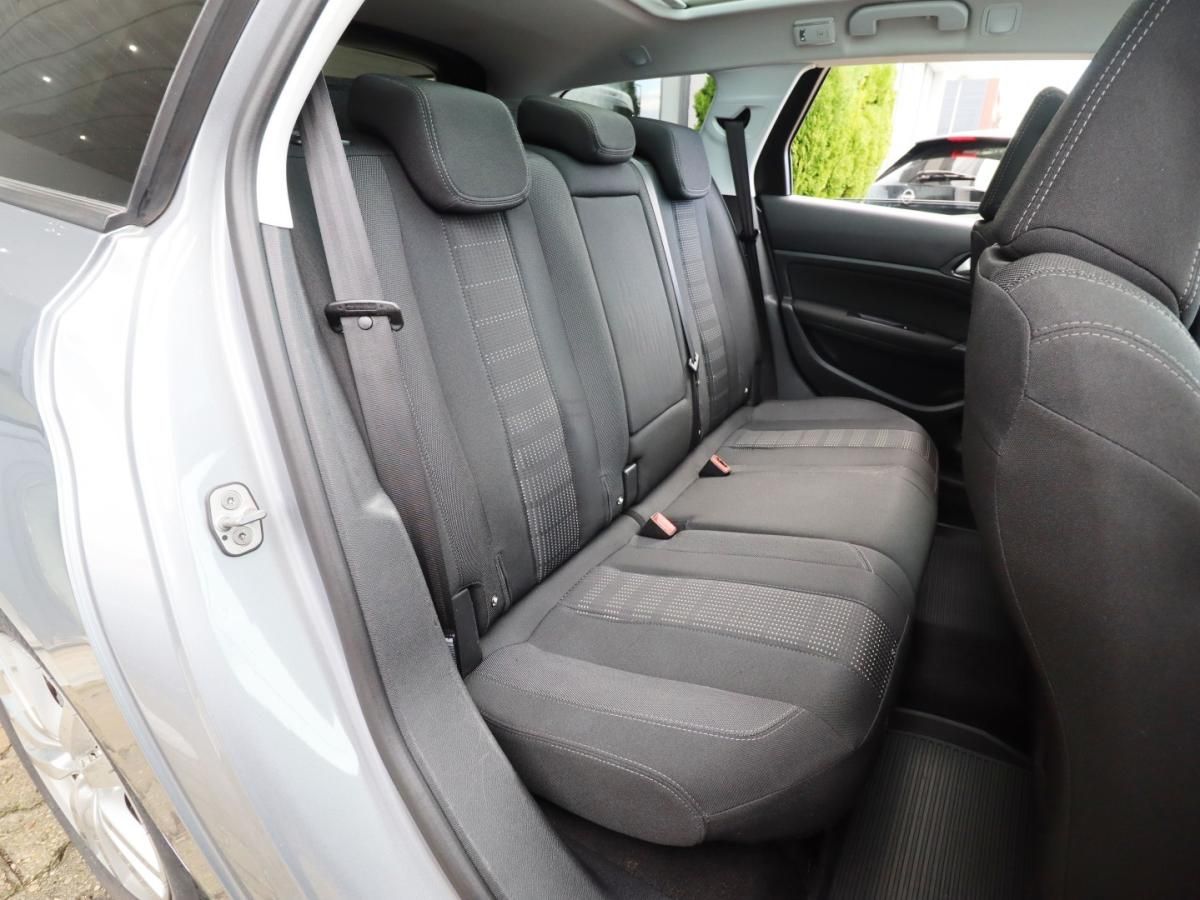 peugeot-308-sw-2015-diesel-1560cc