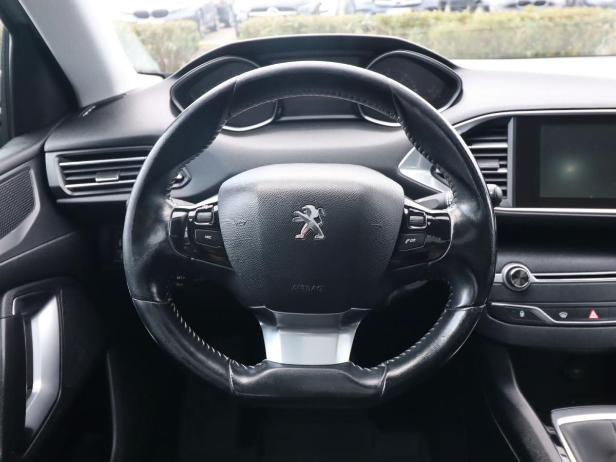 peugeot-308-sw-2015-diesel-1560cc