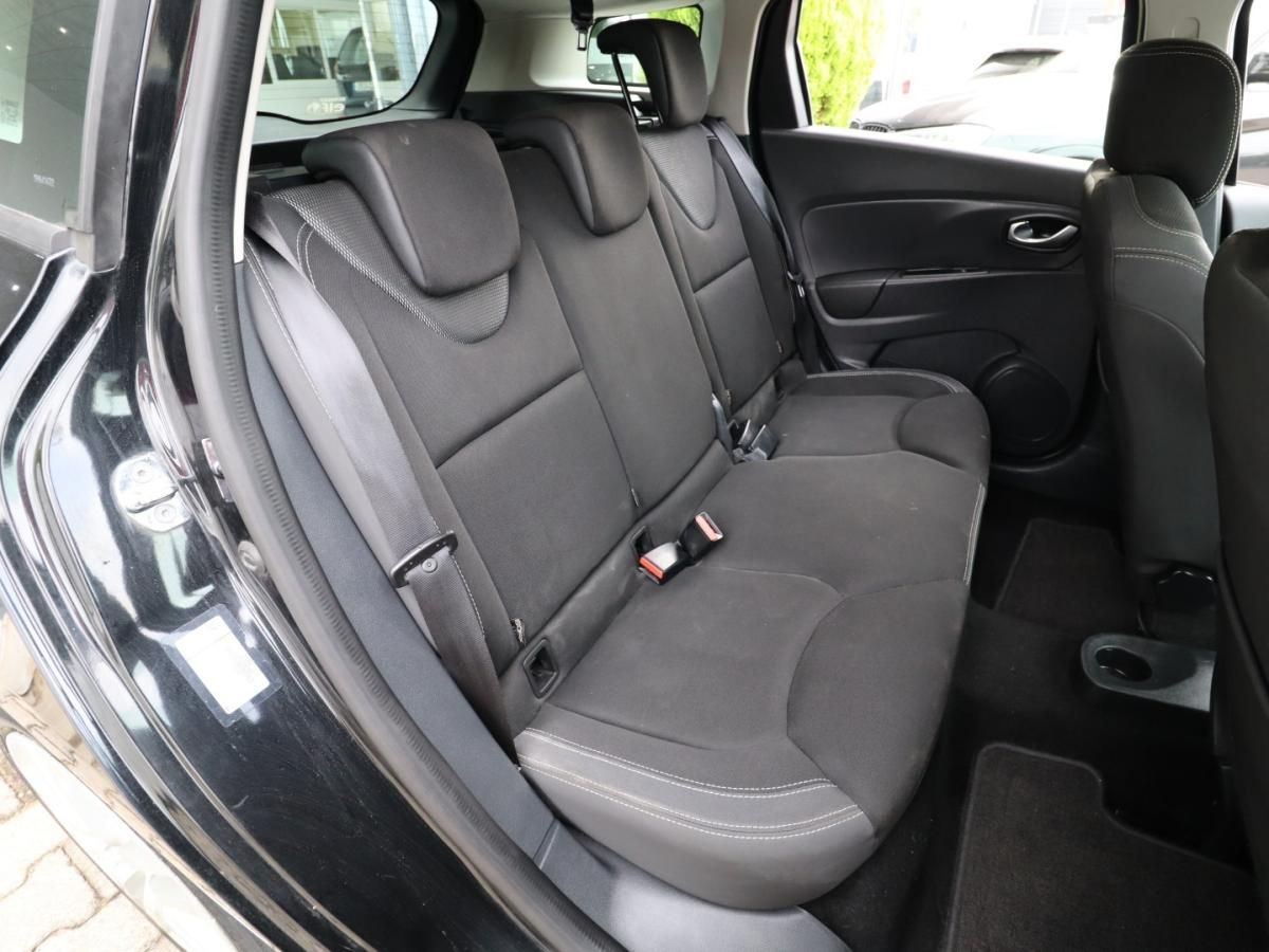renault-clio-sport-tourer-2017-diesel-1461cc