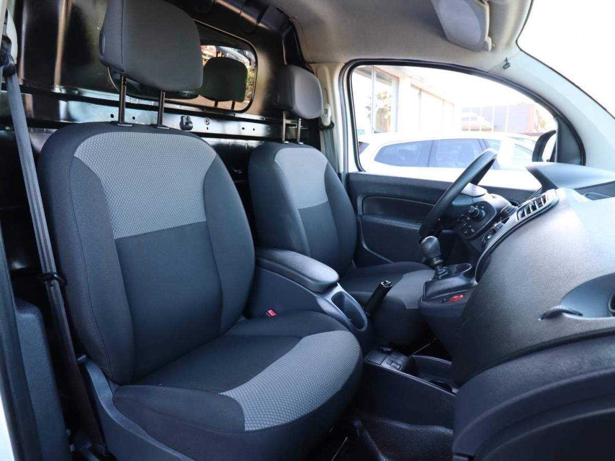 renault-kangoo-2022-diesel-1461cc