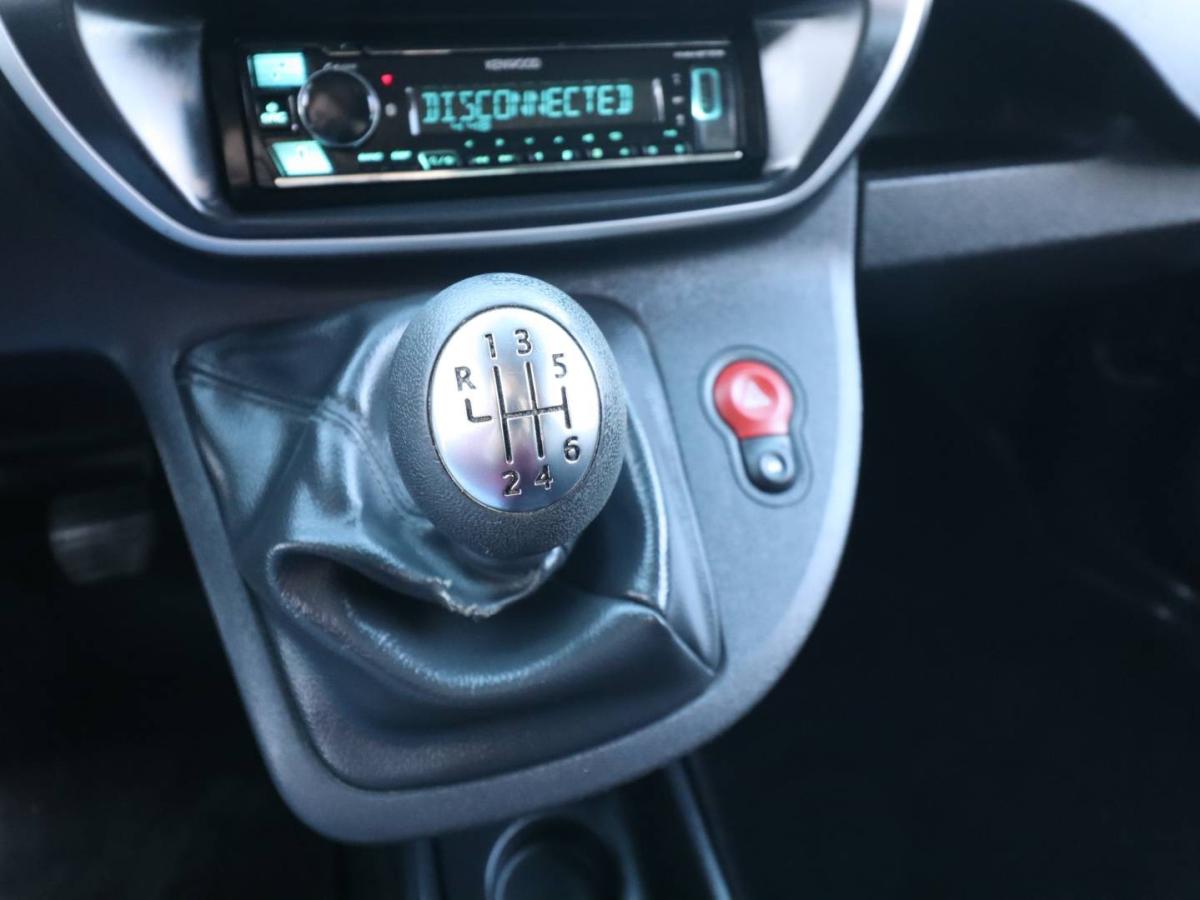renault-kangoo-2022-diesel-1461cc
