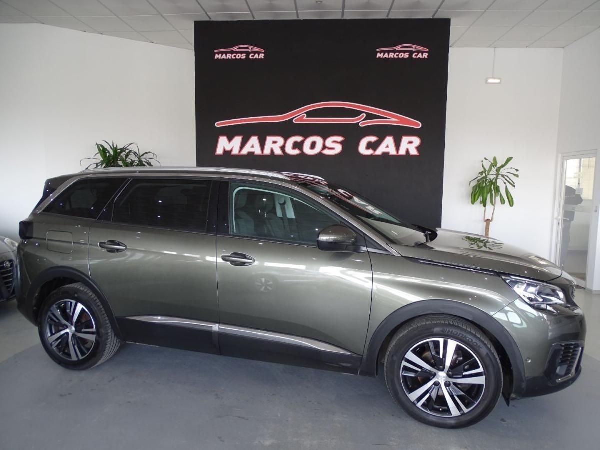 peugeot-5008-2018-diesel-1499cc
