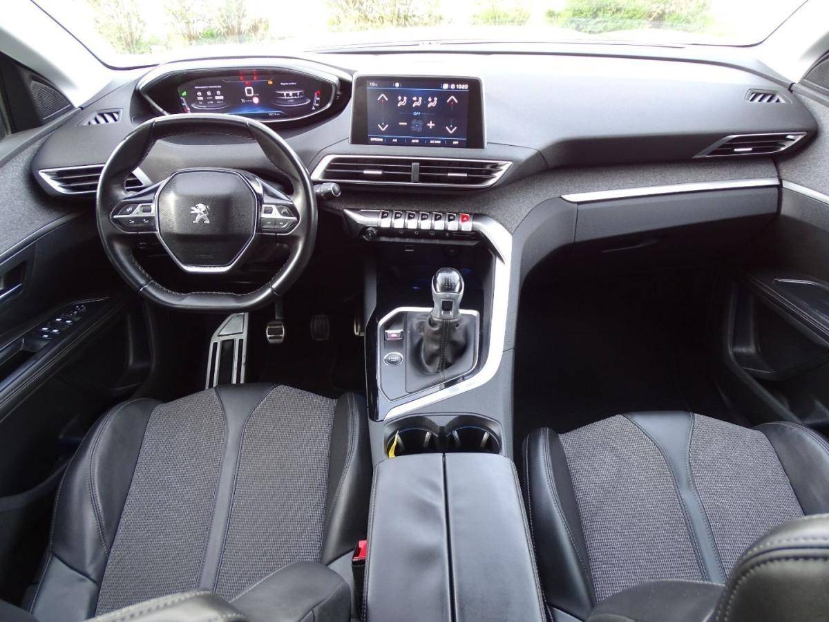 peugeot-5008-2018-diesel-1499cc