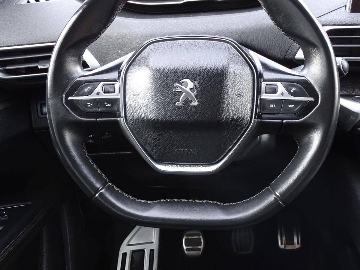 peugeot-5008-2018-diesel-1499cc