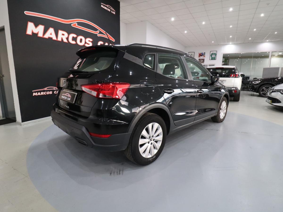 seat-arona-2023-gasolina-999cc