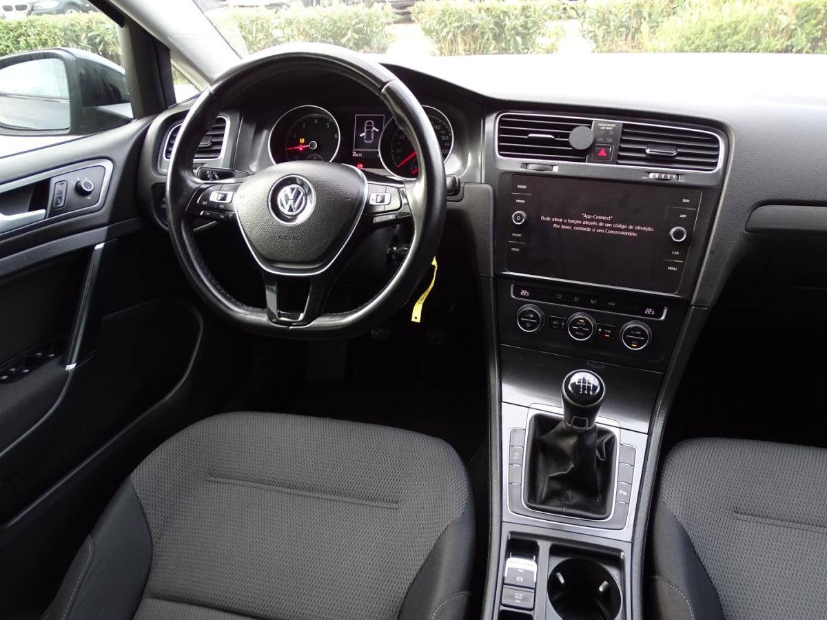 volkswagen-golf-2019-gasolina-999cc
