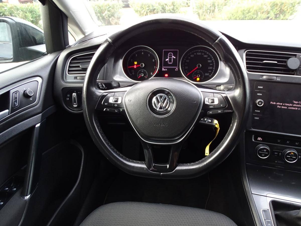 volkswagen-golf-2019-gasolina-999cc