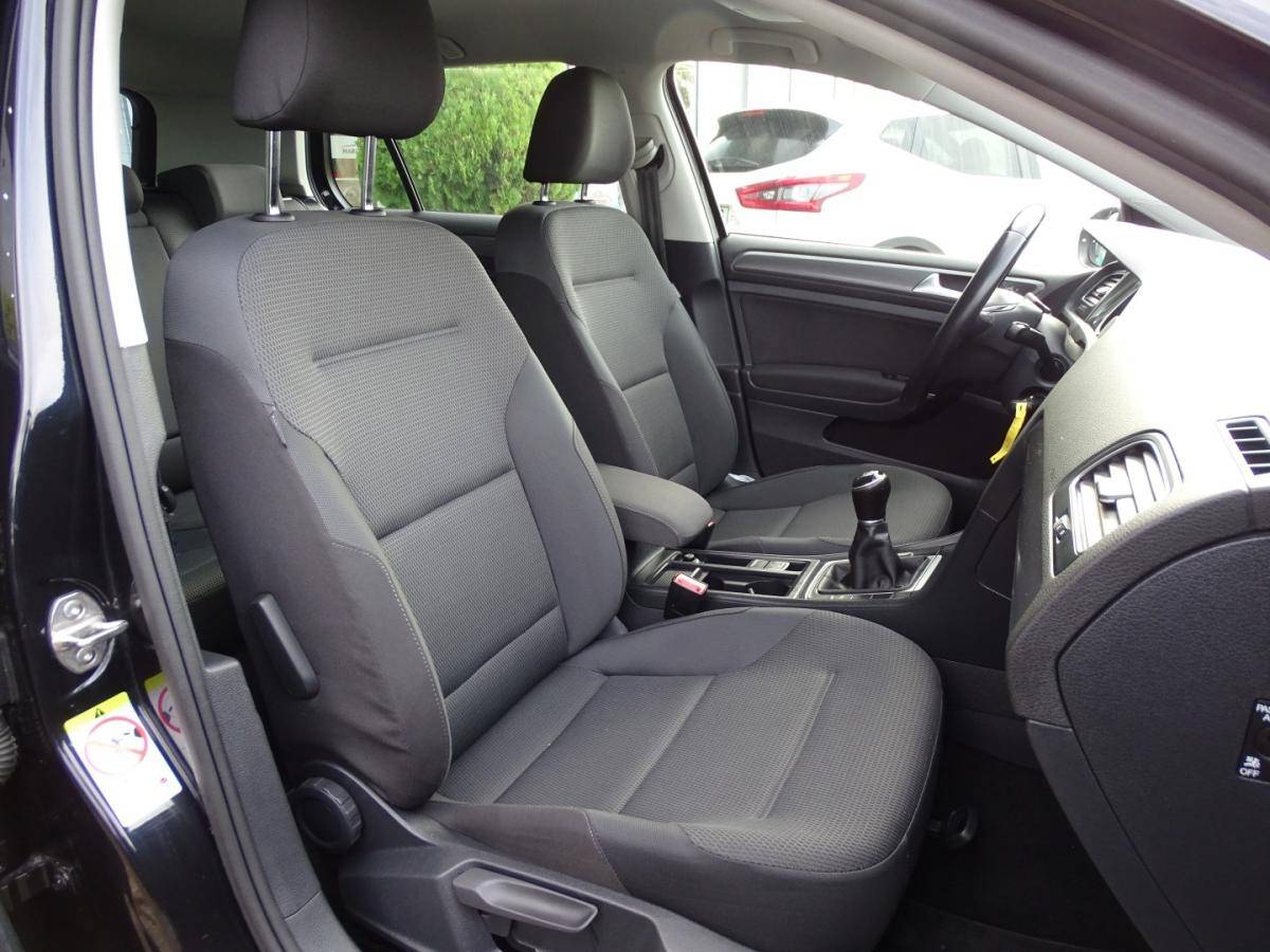 volkswagen-golf-2019-gasolina-999cc