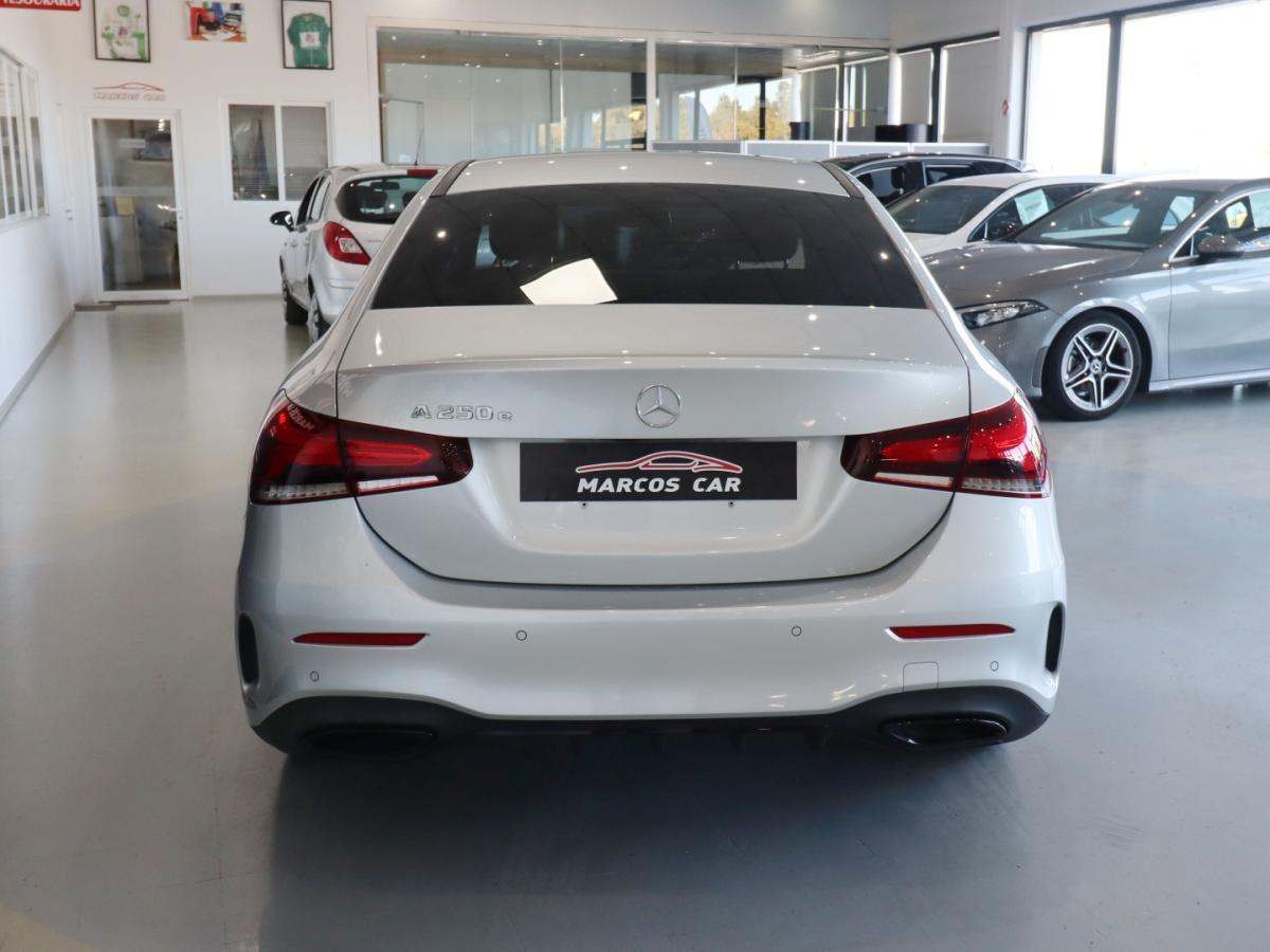 mercedes-benz-classe-a-2021-hibrido-1332cc