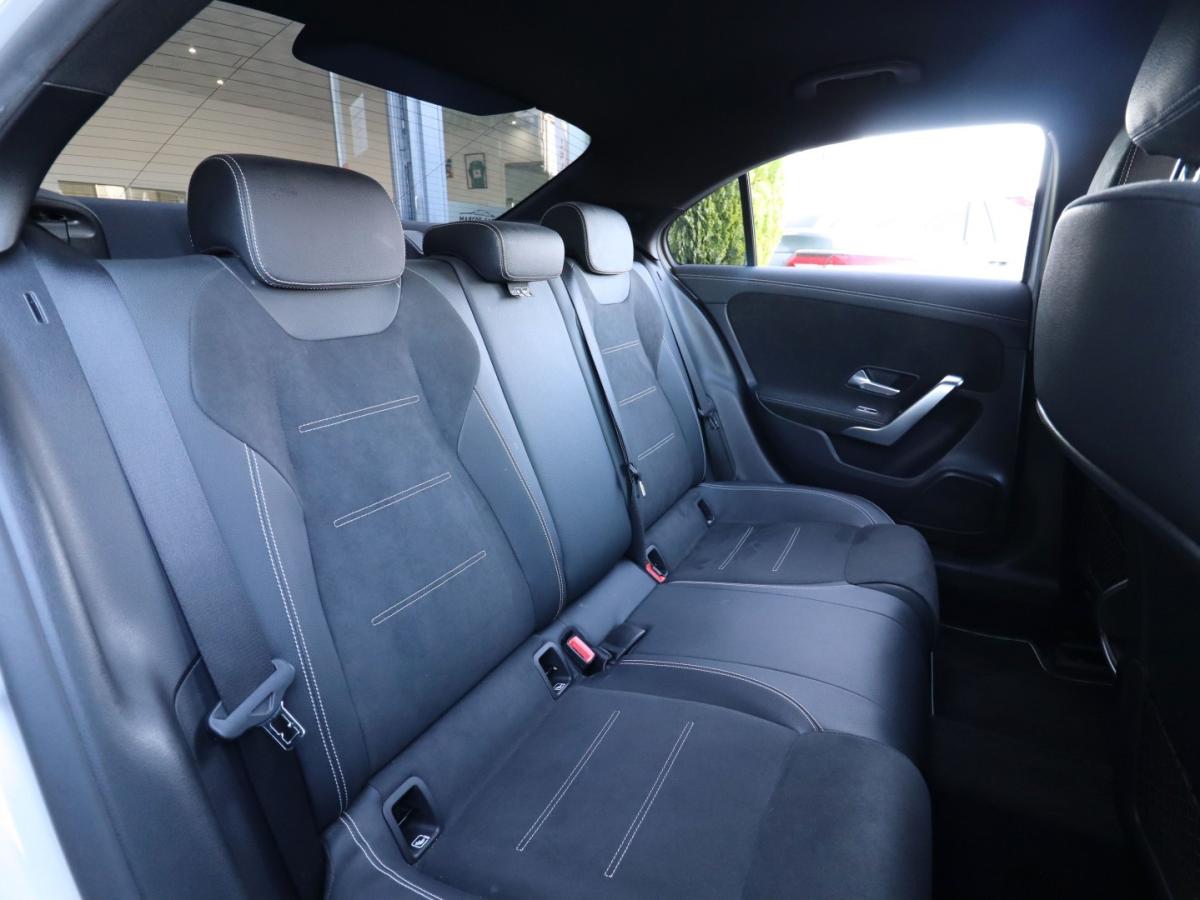 mercedes-benz-classe-a-2021-hibrido-1332cc