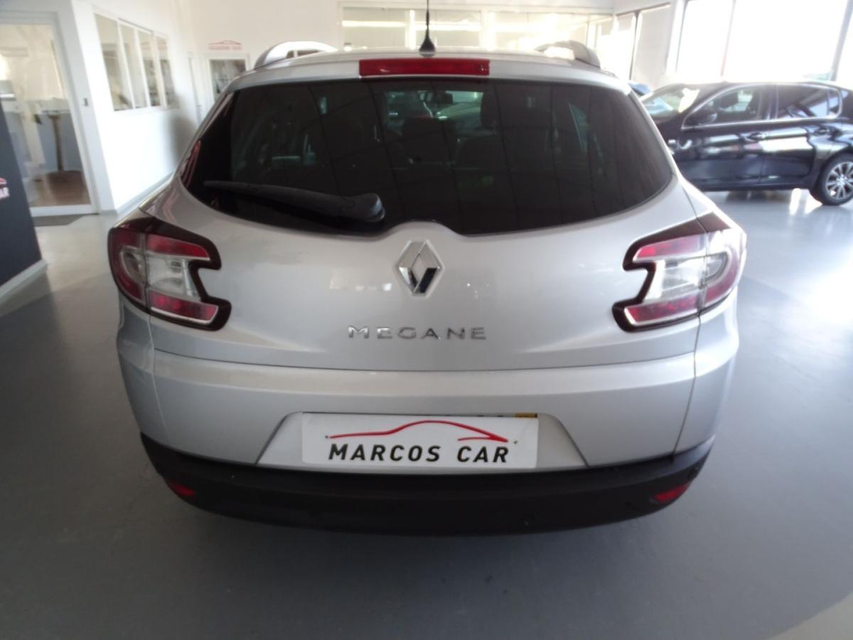 renault-megane-sport-tourer-2010-diesel-1461cc