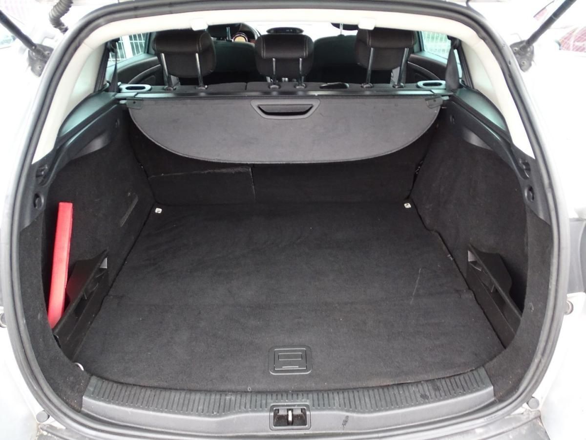 renault-megane-sport-tourer-2010-diesel-1461cc