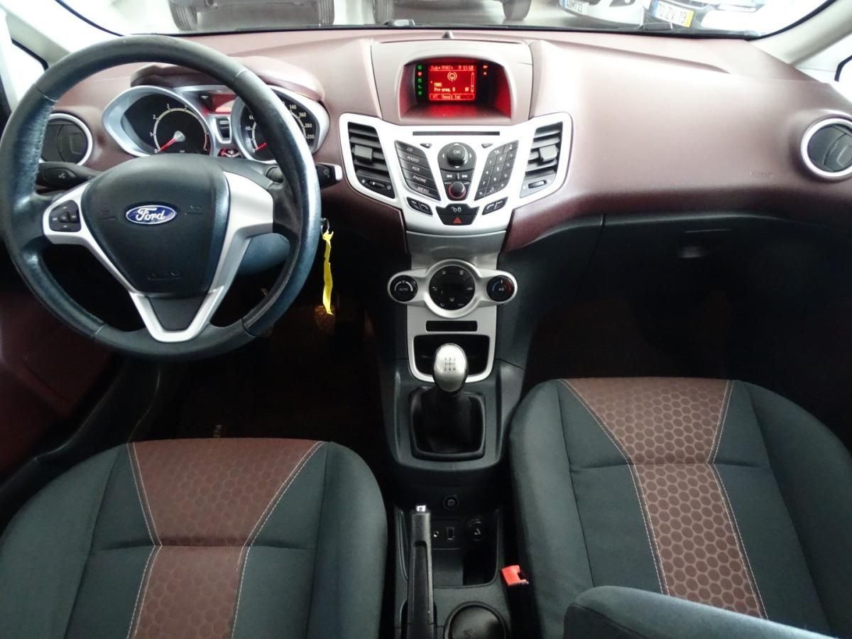 ford-fiesta-2008-gpl-1200cc