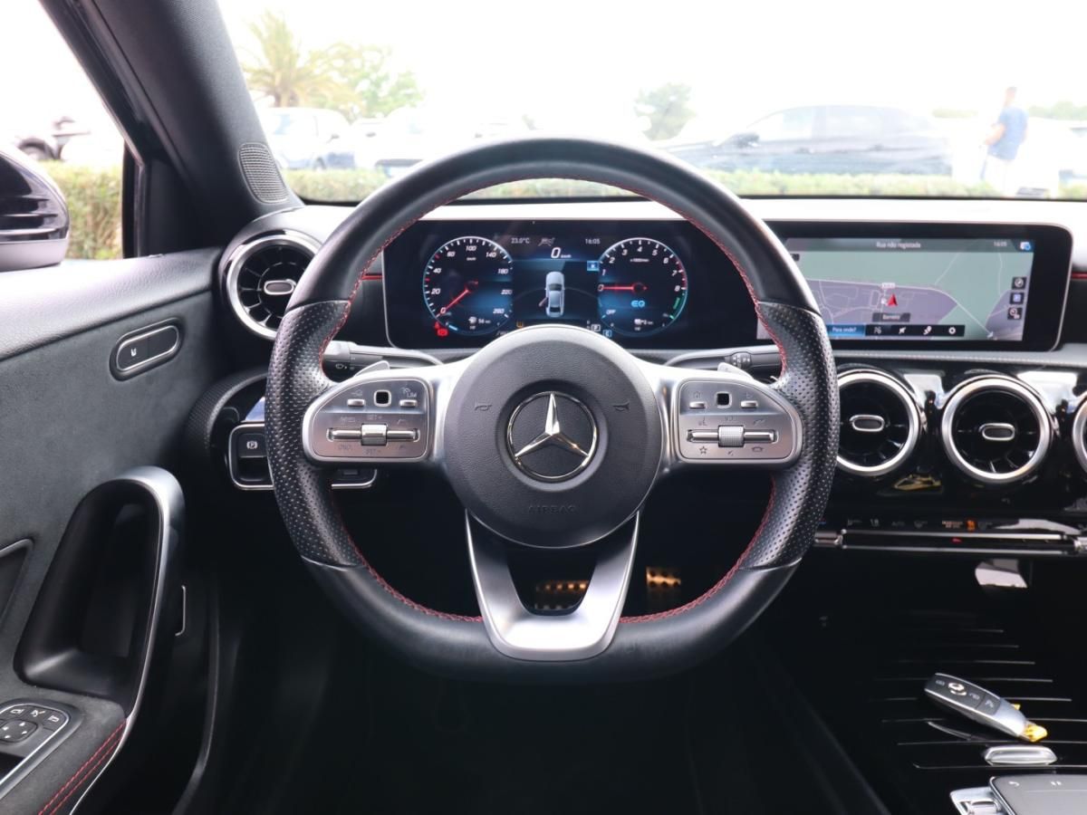 mercedes-benz-classe-a-2020-hibrido-1332cc