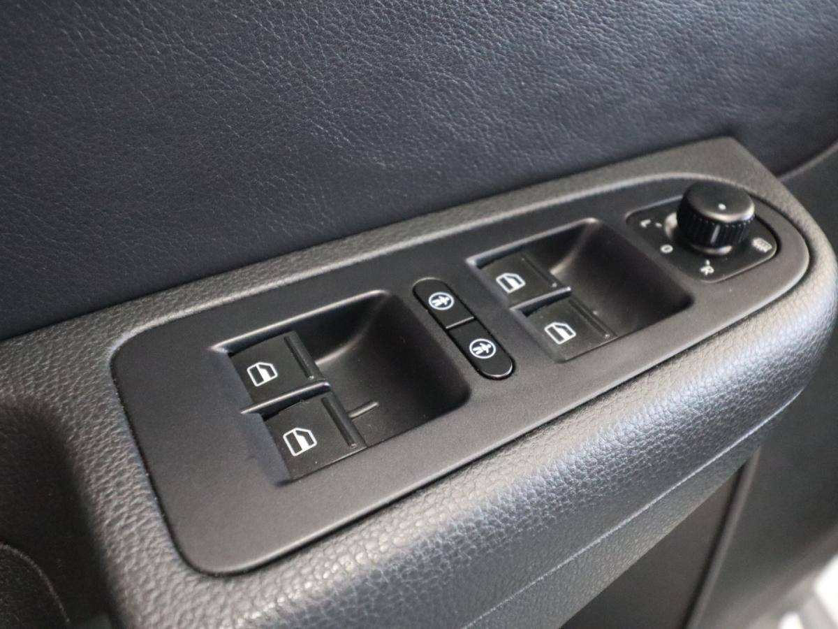 seat-alhambra-2014-diesel-1968cc