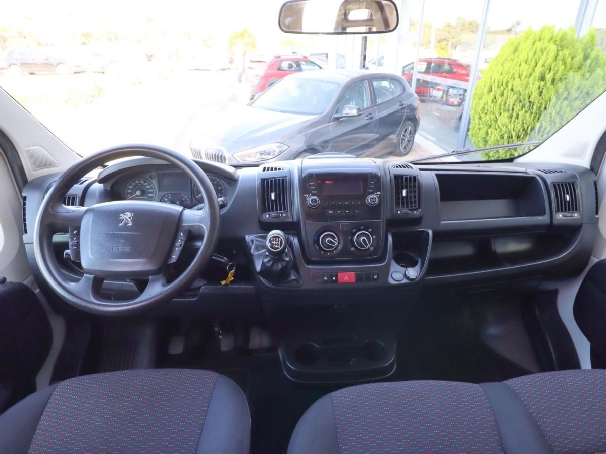 peugeot-boxer-2022-diesel-2179cc