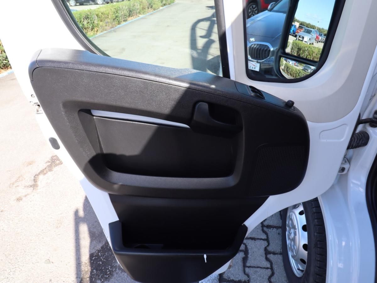 peugeot-boxer-2022-diesel-2179cc